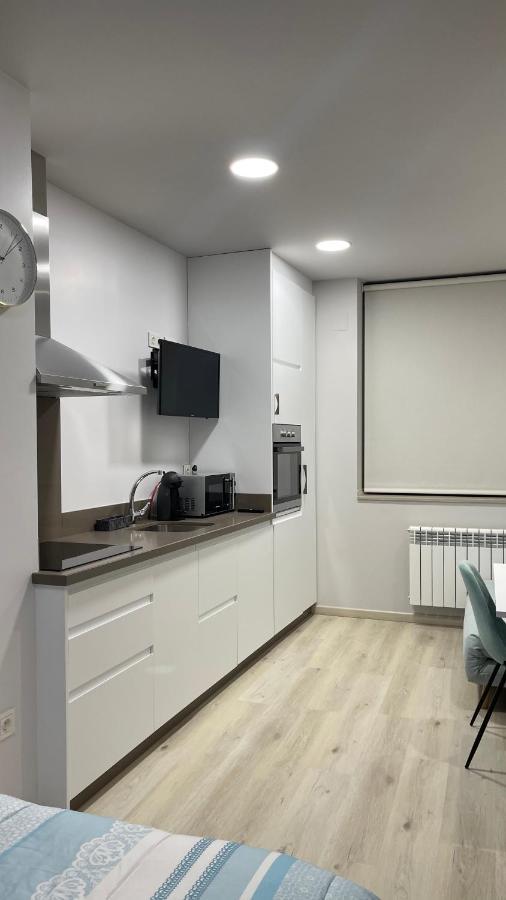 Estudio Puertas Del Orbigo Carrizo de la Ribera Eksteriør billede
