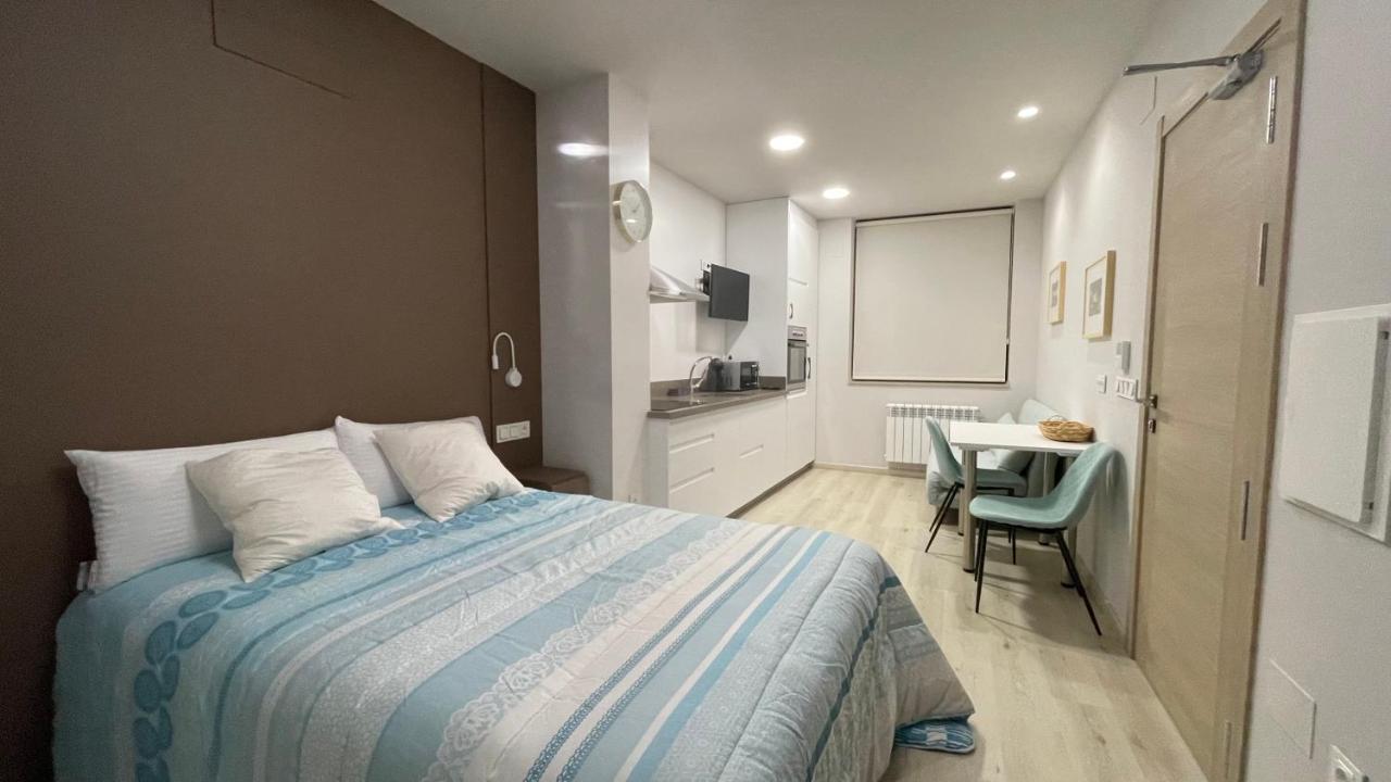Estudio Puertas Del Orbigo Carrizo de la Ribera Eksteriør billede